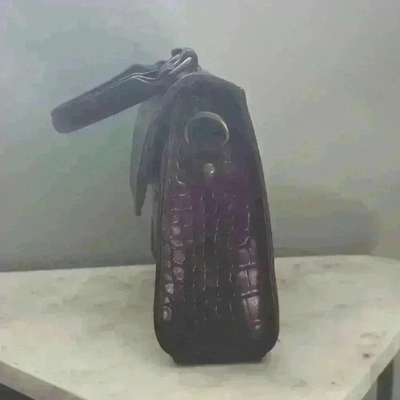 The Drop Diana Top Handle Crossbody Bag - Picture 2 of 4